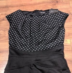 [0] NWT White House Black Market Sheath Dress